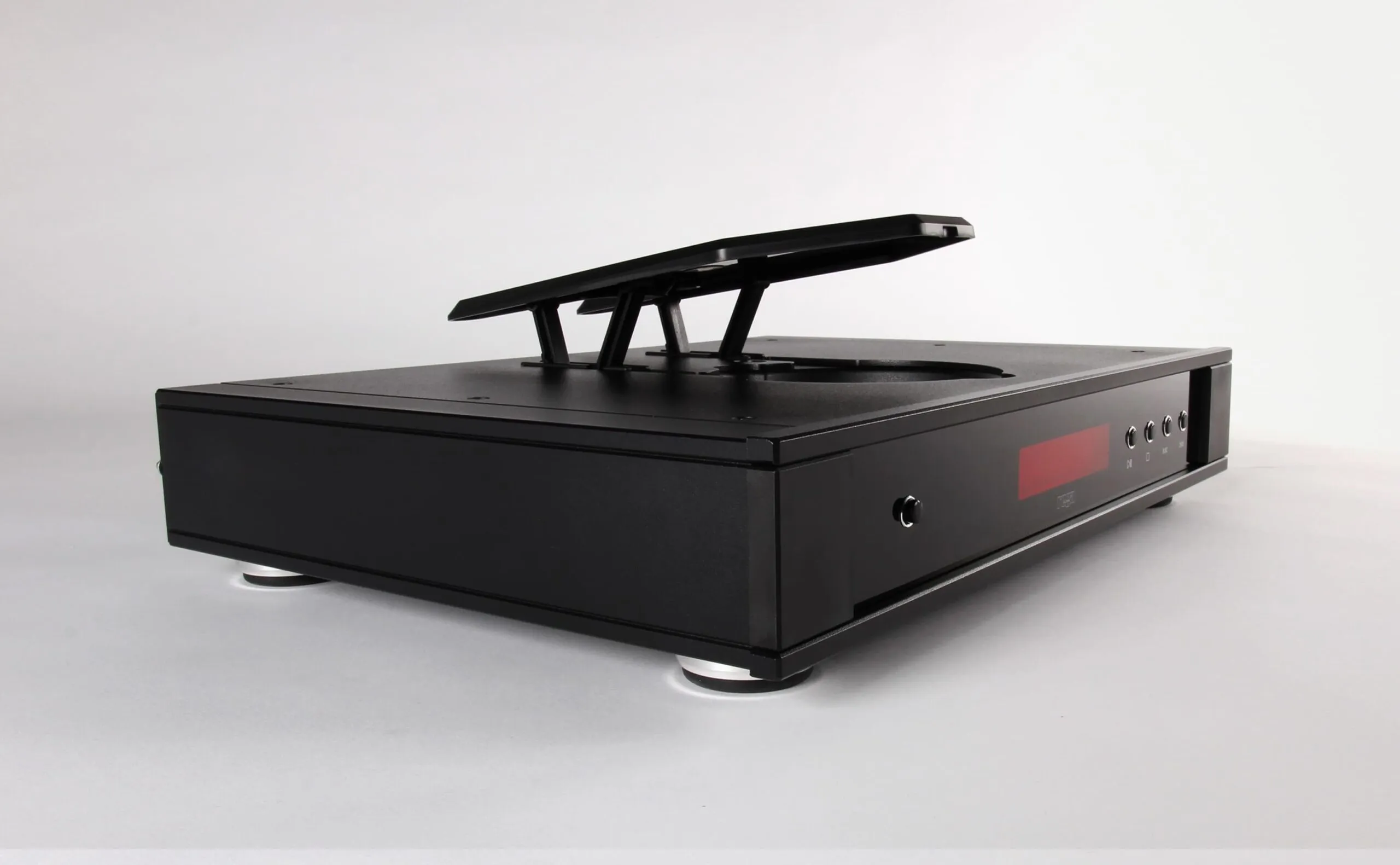 Картинка CD-проигрыватель Rega Saturn MK3 Black - лучшая цена, доставка по России. Фото N3