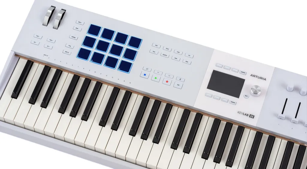 Keylab-88-Mk3-White-Pads.jpg