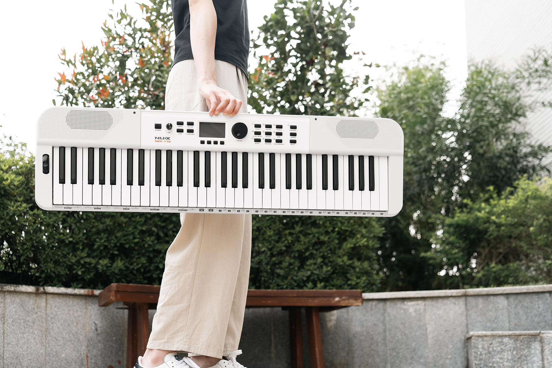 Картинка Синтезатор Nux NEK-110-WH - лучшая цена, доставка по России. Фото N10