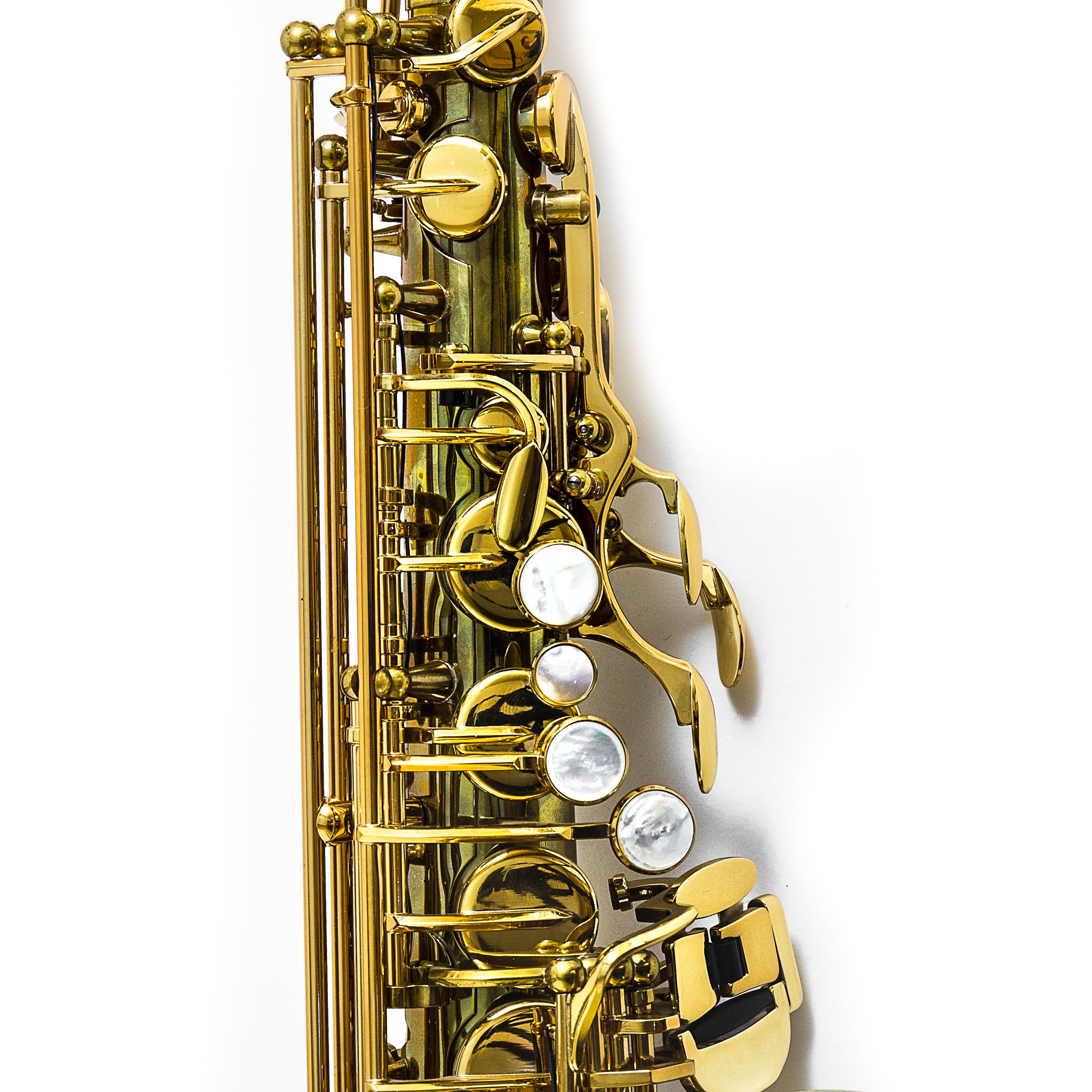 Клапан саксофона. Trevor James SR 374sr-BK. Саксофон sr20. Октавный клапан на саксофоне. Саксофон Альт.