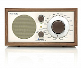 Картинка Радиоприемник Tivoli Audio - Model One BT Цвет: Бежевый/Орех [Classic Walnut] - лучшая цена, доставка по России